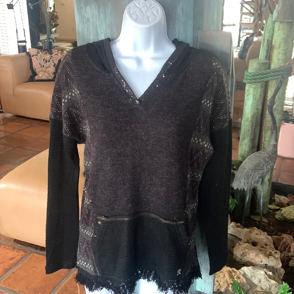 Miss Me Black and Gray Sweater